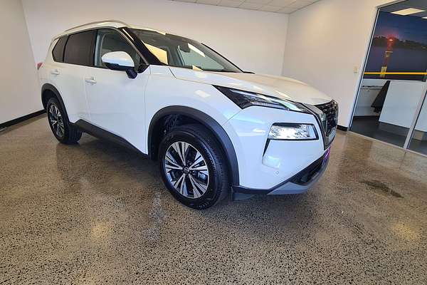 2025 Nissan X-TRAIL ST-L T33