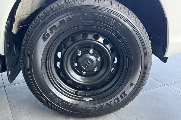 2016 Toyota Hilux SR GUN126R 4X4