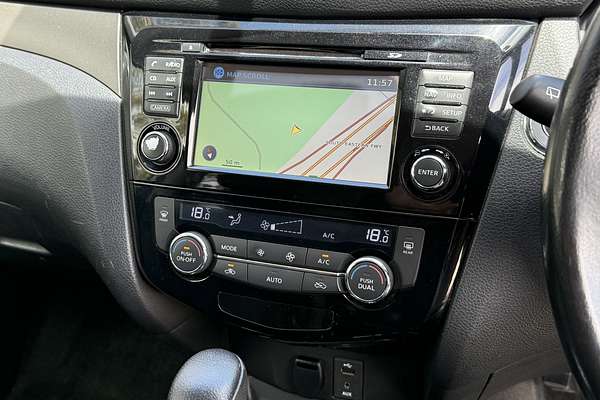 2015 Nissan X-TRAIL ST-L T32