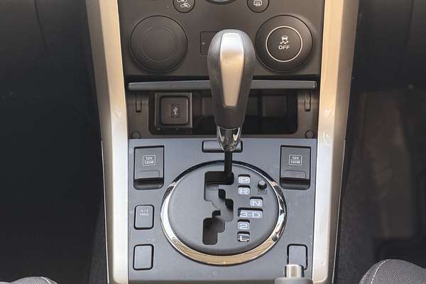 2015 Suzuki Grand Vitara Navigator JB
