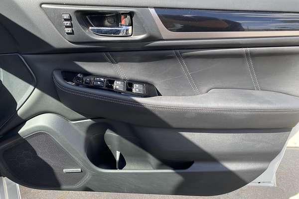 2020 Subaru Liberty 3.6R 6GEN