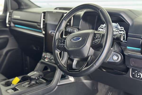 2024 Ford Everest Platinum 3.0L