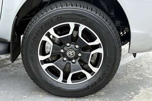 2023 Toyota Hilux SR5 GUN126R 4X4