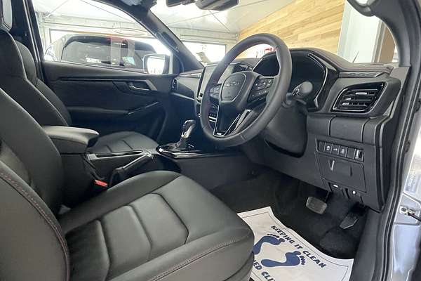 2025 Isuzu D-MAX X-TERRAIN 4X4