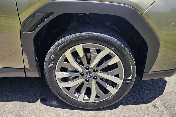 2025 Subaru Forester Hybrid Touring S6