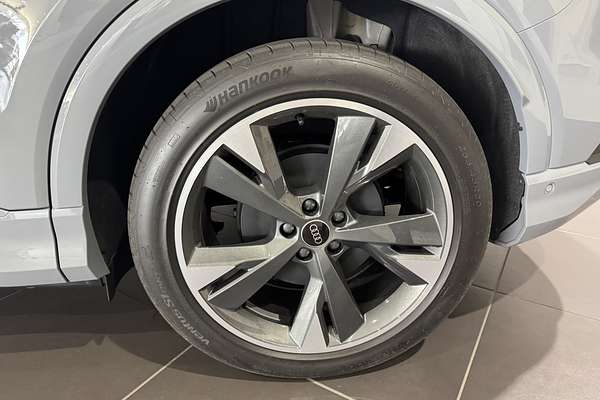 2024 Audi Q4 e-tron 45 F4