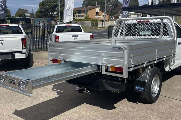 2025 Isuzu D-MAX SX 4X4