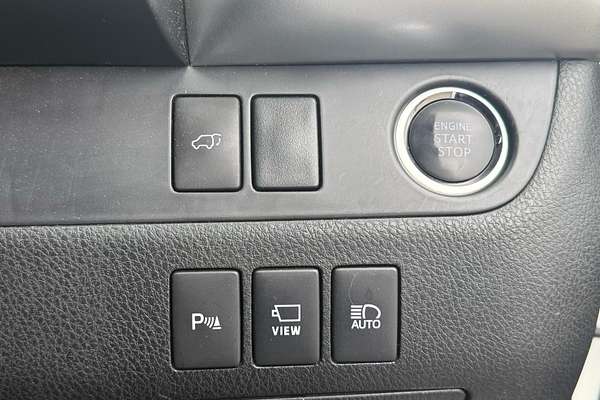 2017 Toyota Kluger Grande GSU55R