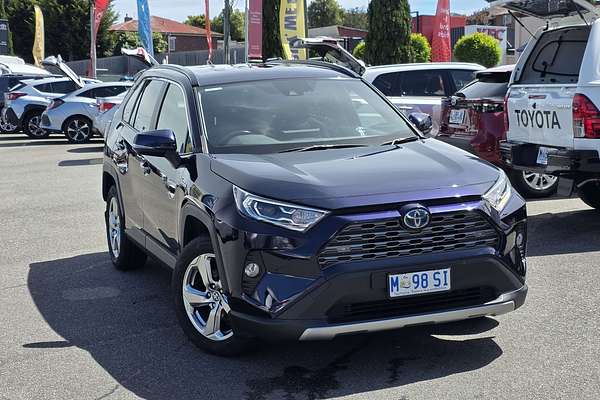 2020 Toyota RAV4 GXL AXAH54R