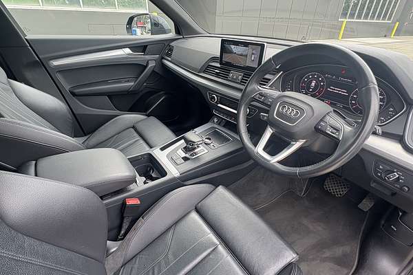 2019 Audi Q5 45 TFSI sport FY