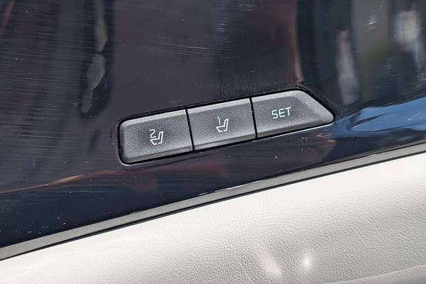 2022 Kia Carnival Platinum KA4