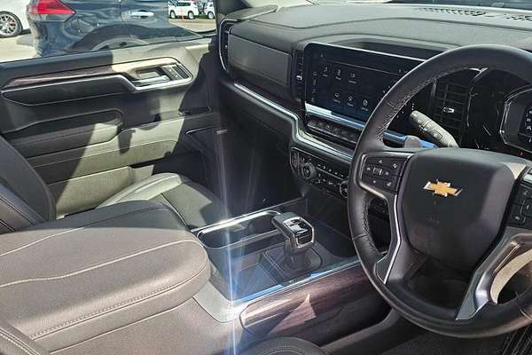 2024 Chevrolet Silverado 1500 LTZ Premium W/Tech Pack T1 4X4