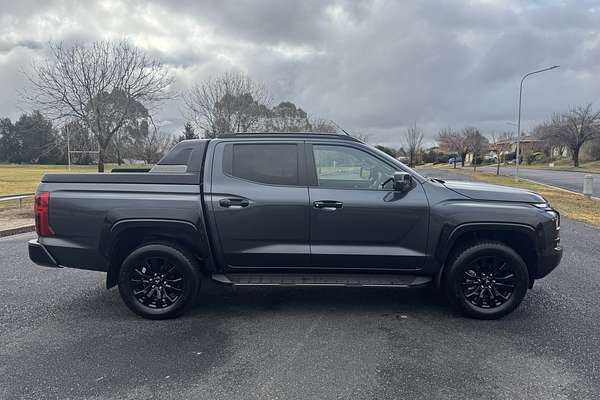2025 Mitsubishi Triton GSR MV