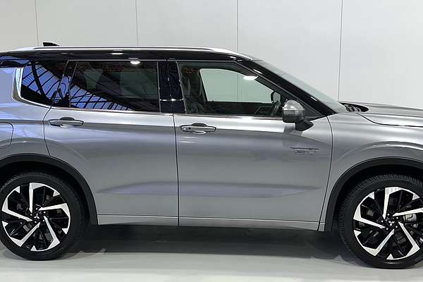 2023 Mitsubishi Outlander PHEV Exceed Tourer ZM AWD