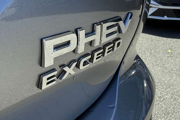 2022 Mitsubishi Outlander PHEV Exceed ZM