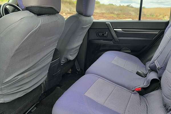 2008 Mitsubishi Pajero GLX NS