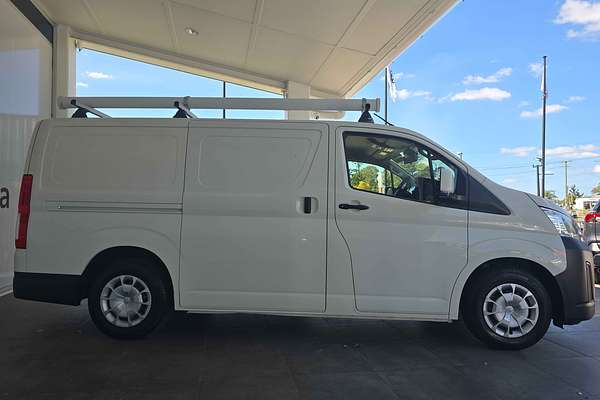 2022 Toyota Hiace GDH300R LWB