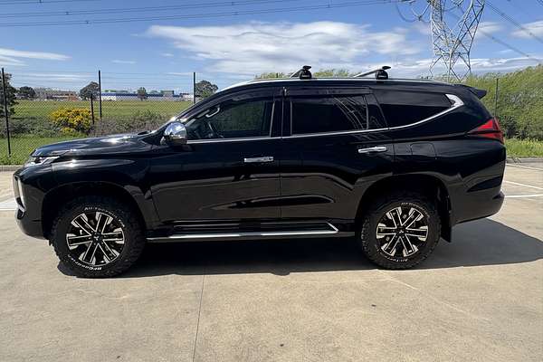 2021 Mitsubishi Pajero Sport GLS QF