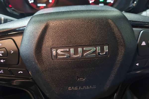 2023 Isuzu D-MAX X-TERRAIN 4X4