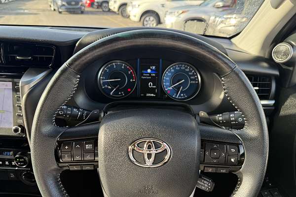 2024 Toyota Fortuner GXL GUN156R