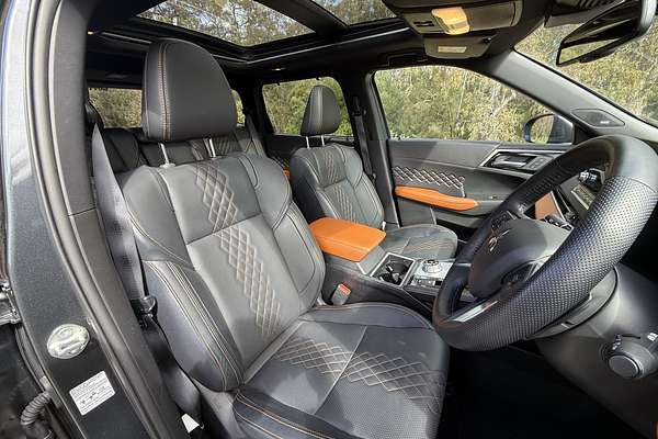 2024 Mitsubishi Outlander Exceed ZM