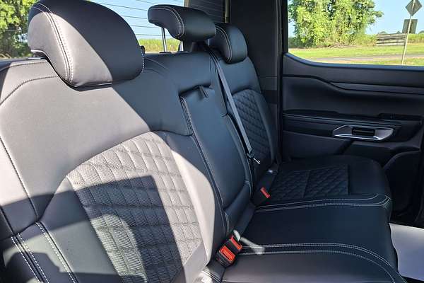 2025 Ford Ranger Platinum 4X4 3.0L