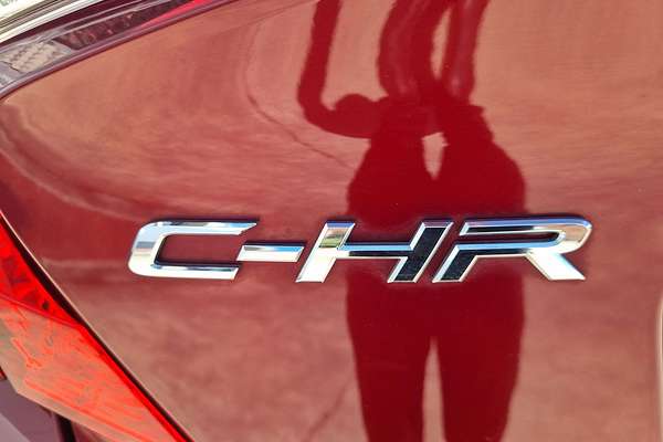 2018 Toyota C-HR NGX10R