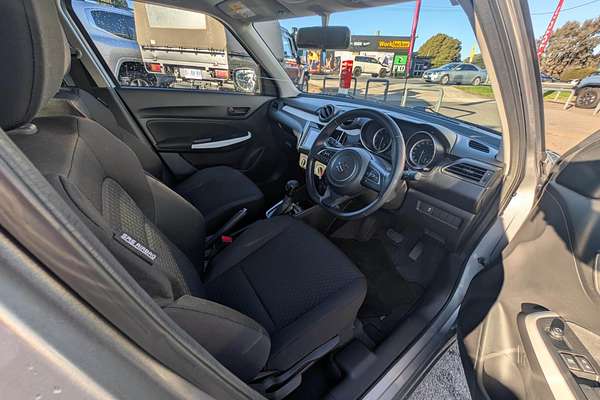 2020 Suzuki Swift GL Navigator AZ