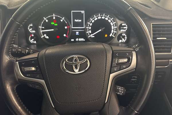 2020 Toyota Landcruiser VX VDJ200R