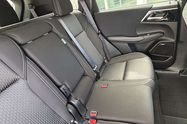 2025 Mitsubishi Outlander LS ZM