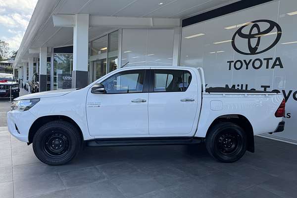 2016 Toyota Hilux SR GUN126R 4X4