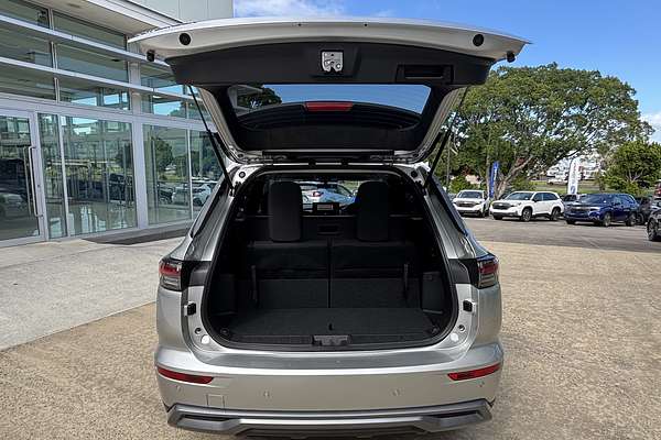 2025 Mitsubishi Outlander LS ZM