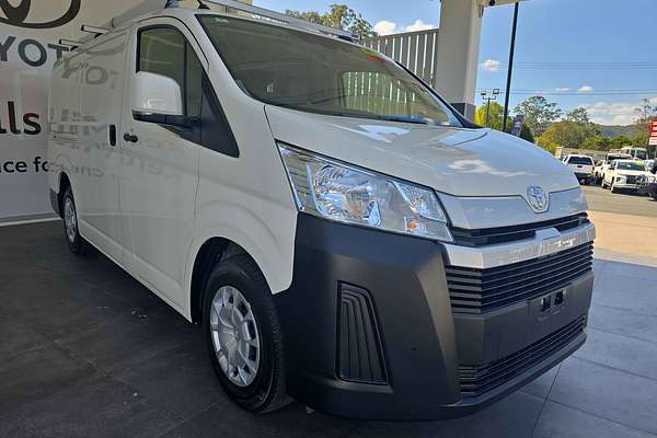 2022 Toyota Hiace GDH300R LWB