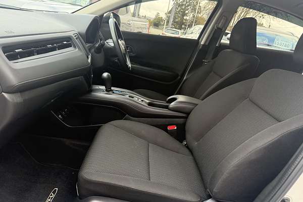2016 Honda HR-V VTi