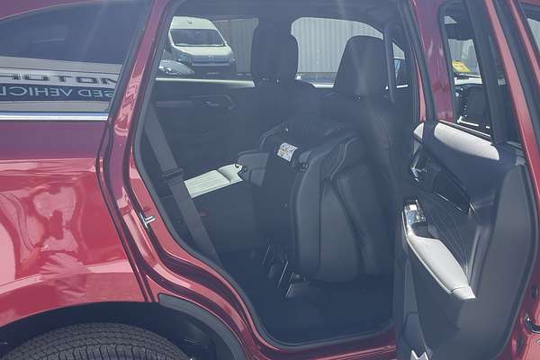 2025 Isuzu MU-X LS-T
