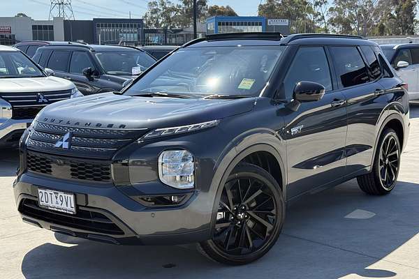 2025 Mitsubishi Outlander PHEV GSR ZM
