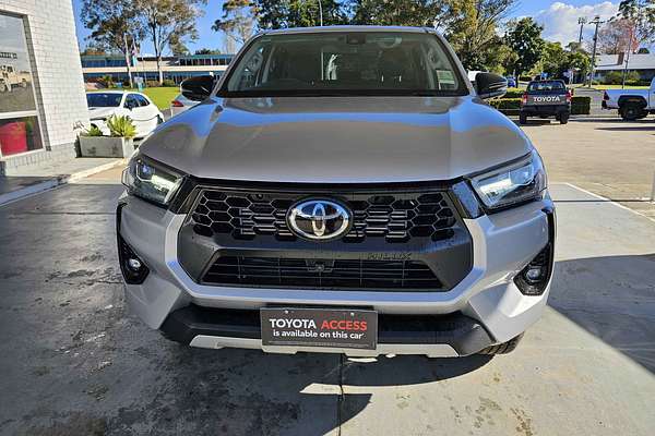 2025 Toyota Hilux SR5 GUN126R 4X4