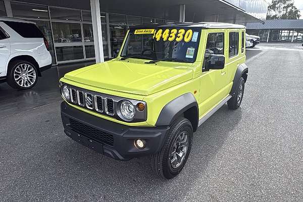2025 Suzuki Jimny