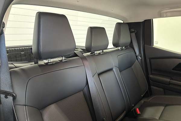 2025 Mitsubishi Triton GLS MV 4X4