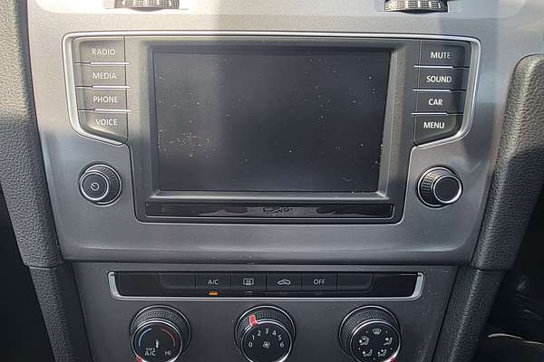 2016 Volkswagen Golf 92TSI 7