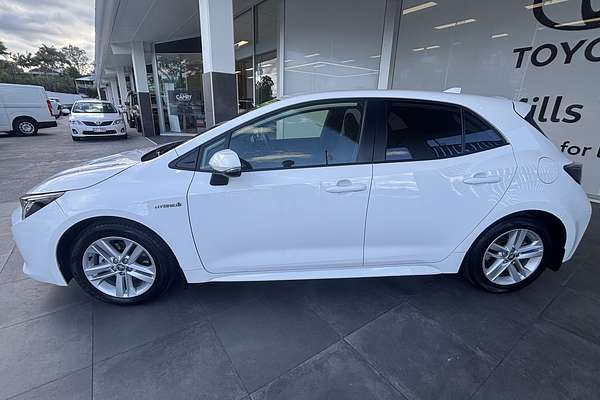 2022 Toyota Corolla SX Hybrid ZWE211R