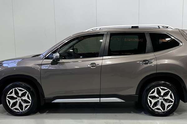 2022 Subaru Forester Hybrid L S5 4X4