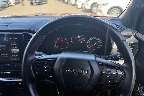 2022 Isuzu D-MAX X-TERRAIN 4X4