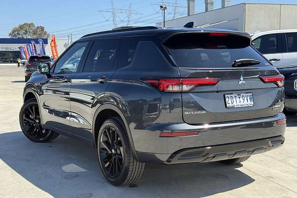 2025 Mitsubishi Outlander PHEV GSR ZM