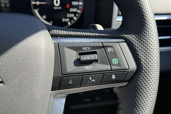 2025 Mitsubishi Outlander PHEV Exceed ZM