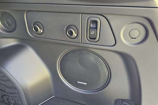 2025 Subaru Forester Hybrid Touring S6