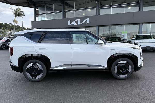 2025 Kia EV5 Earth OVc