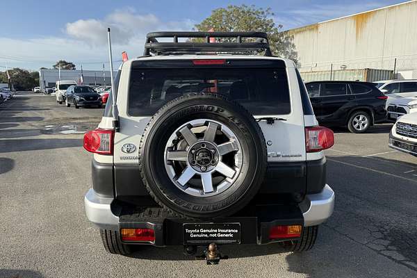 2013 Toyota FJ Cruiser GSJ15R