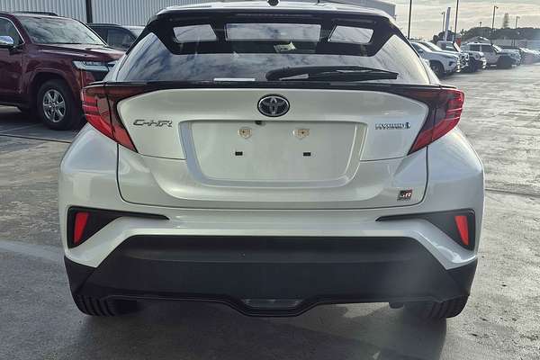 2022 Toyota C-HR GR Sport ZYX10R