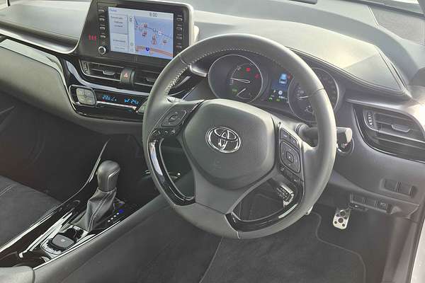 2022 Toyota C-HR GR Sport ZYX10R